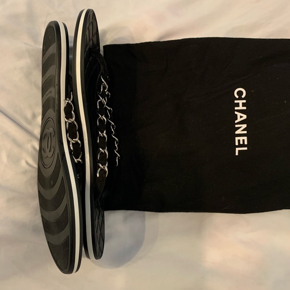 AUTHENTIC CHANEL SANDALS *PLEASE READ DISCRIPTION* - Picture 3 of 8